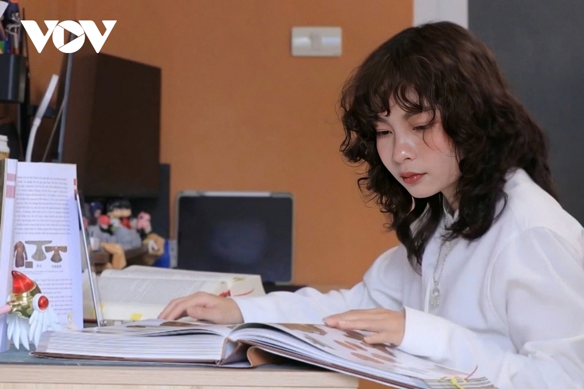 ke chuyen lich su qua mo hinh danh nhan viet nam hinh anh 2