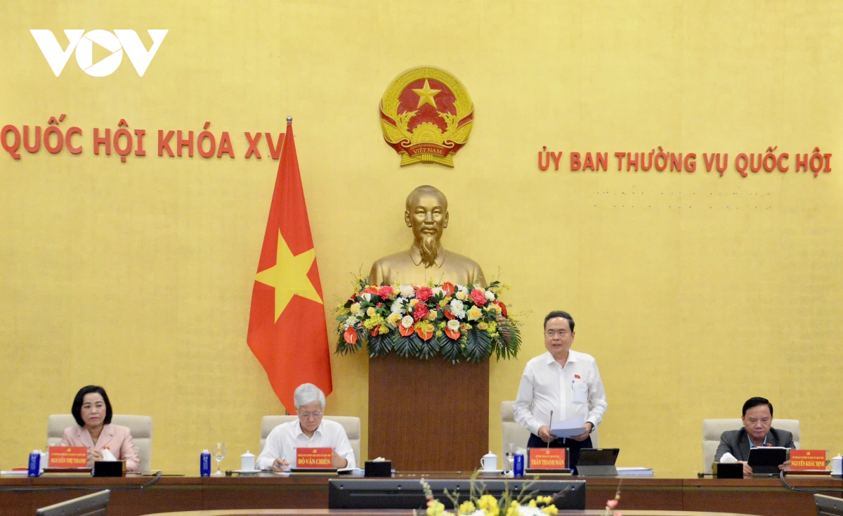 chu tich quoc hoi to chuc thanh cong ky hop thu nhat, tao khi the moi hinh anh 1