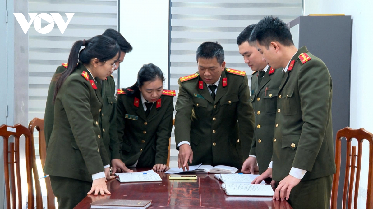 Dau tranh, ngan chan hoat dong tuyen truyen trai phap luat cua hoi Duc chua troi hinh anh 2