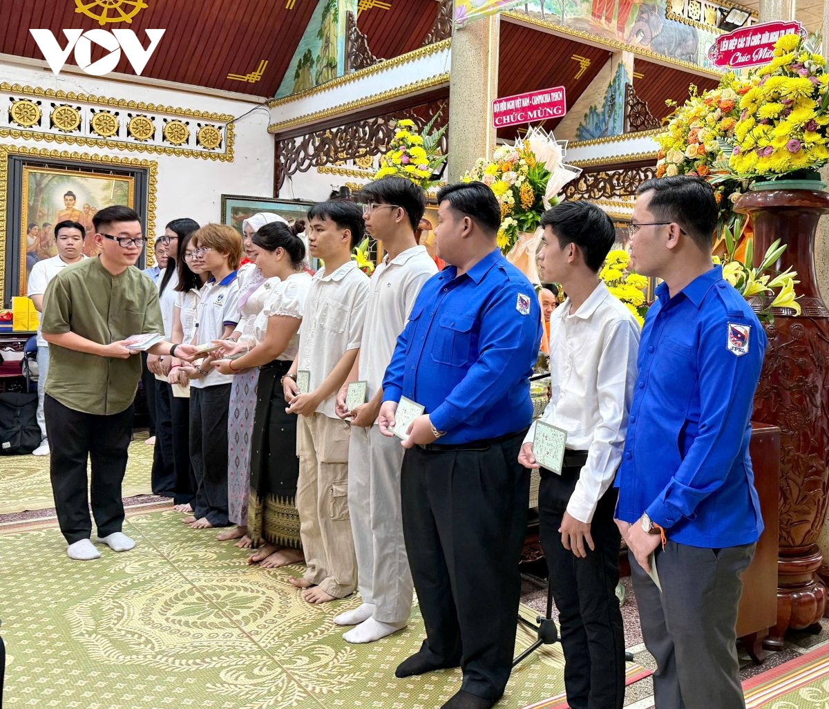 tp.hcm ron rang le hoi tet co truyen campuchia - lao - thai lan hinh anh 6