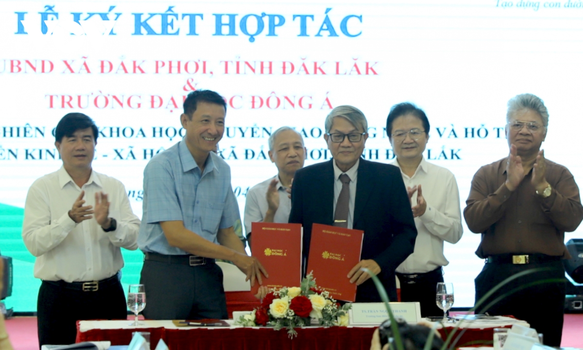 Dak lak tong ket mo hinh sinh ke gan voi bao ve rung o vung dan toc thieu so hinh anh 3