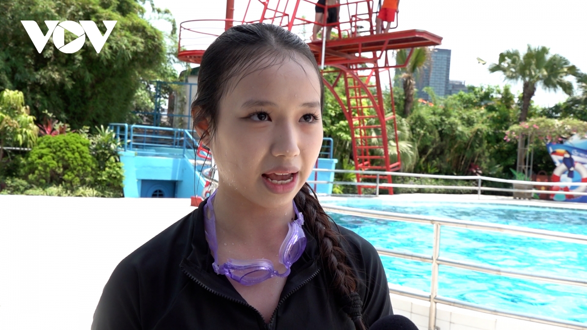 nghi le 30 4 - 1 5, nhieu nguoi o ha noi chon du lich noi do hinh anh 10