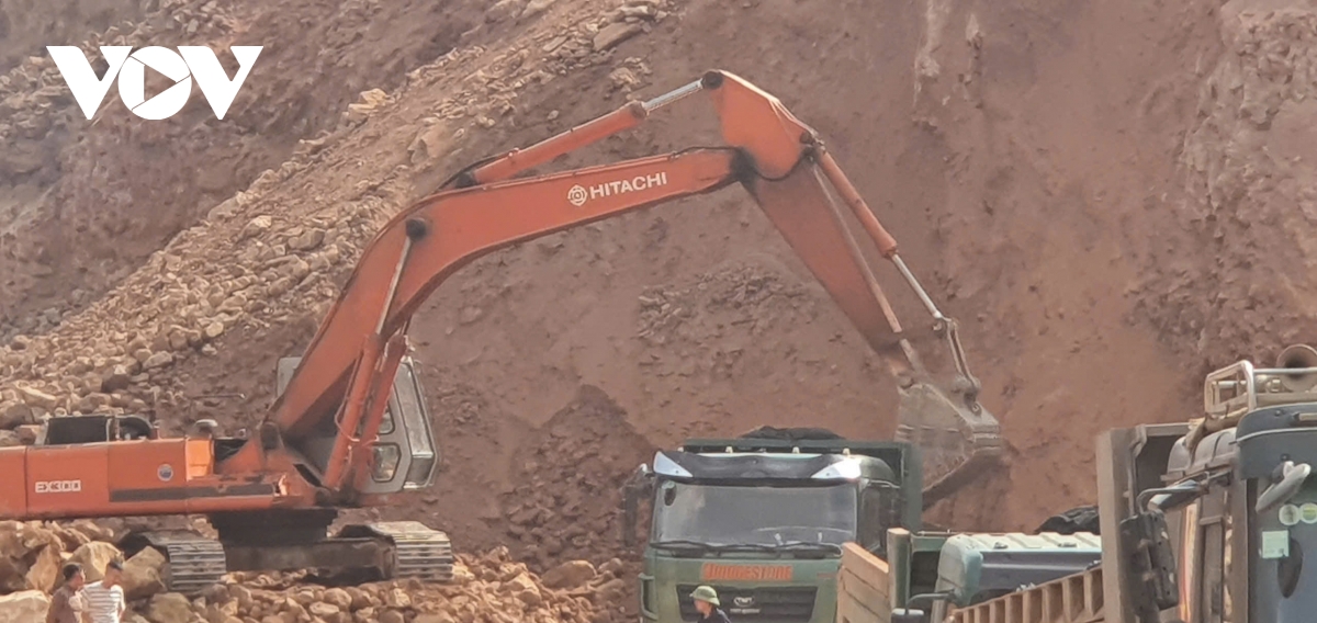 Bên cạnh xăng dầu tăng giá, vật liệu xây dựng đang là vấn đề khó khăn đối với việc thi công các dự án tại Thanh Hóa.jpg