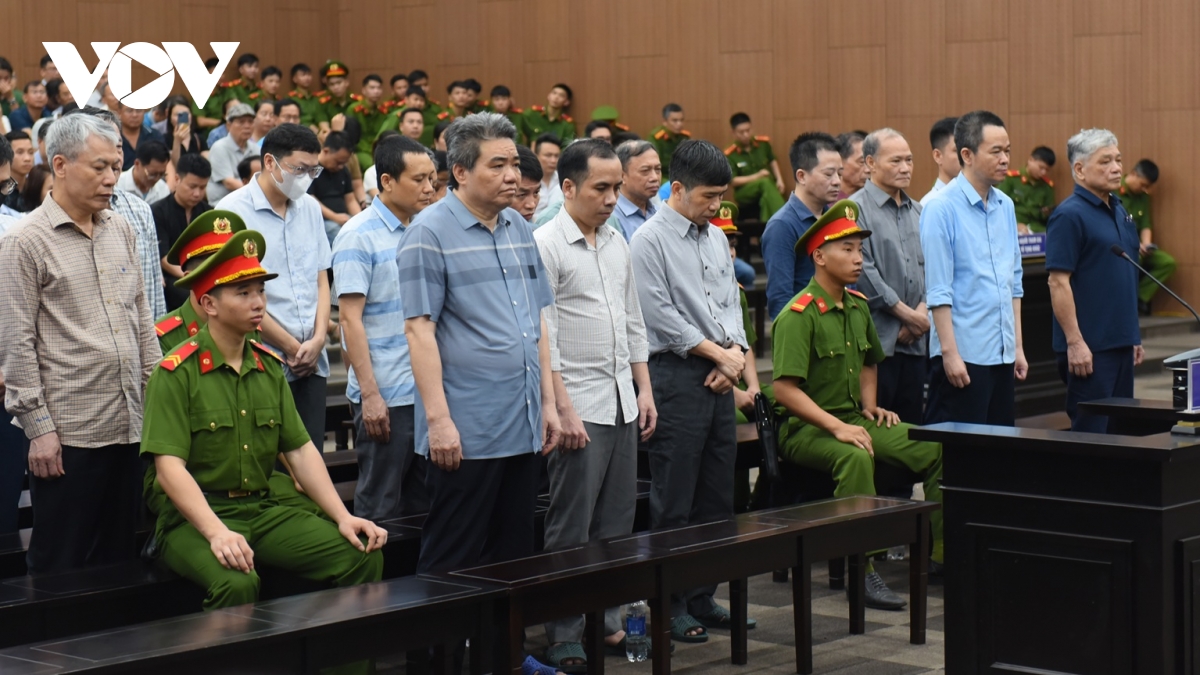 cuu thu truong hoang van thang linh an 4 nam tu ve toi nhan hoi lo hinh anh 1