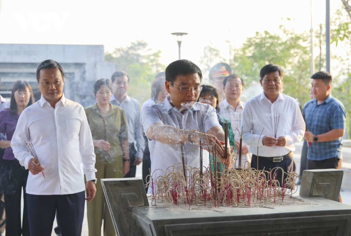 pho thu tuong nguyen van thang dang huong tri an tai di tich lich su o Dien bien hinh anh 2