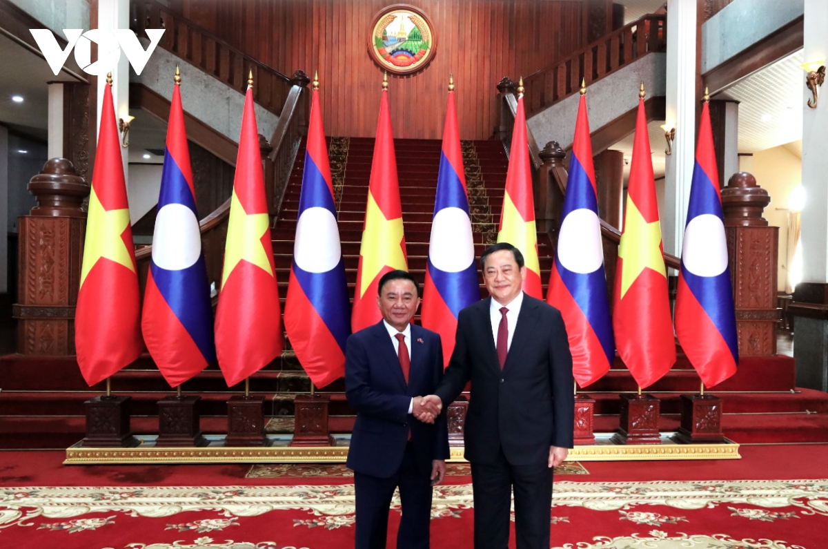 vietnam and laos target us 10 billion trade, deepen connectivity ties picture 1