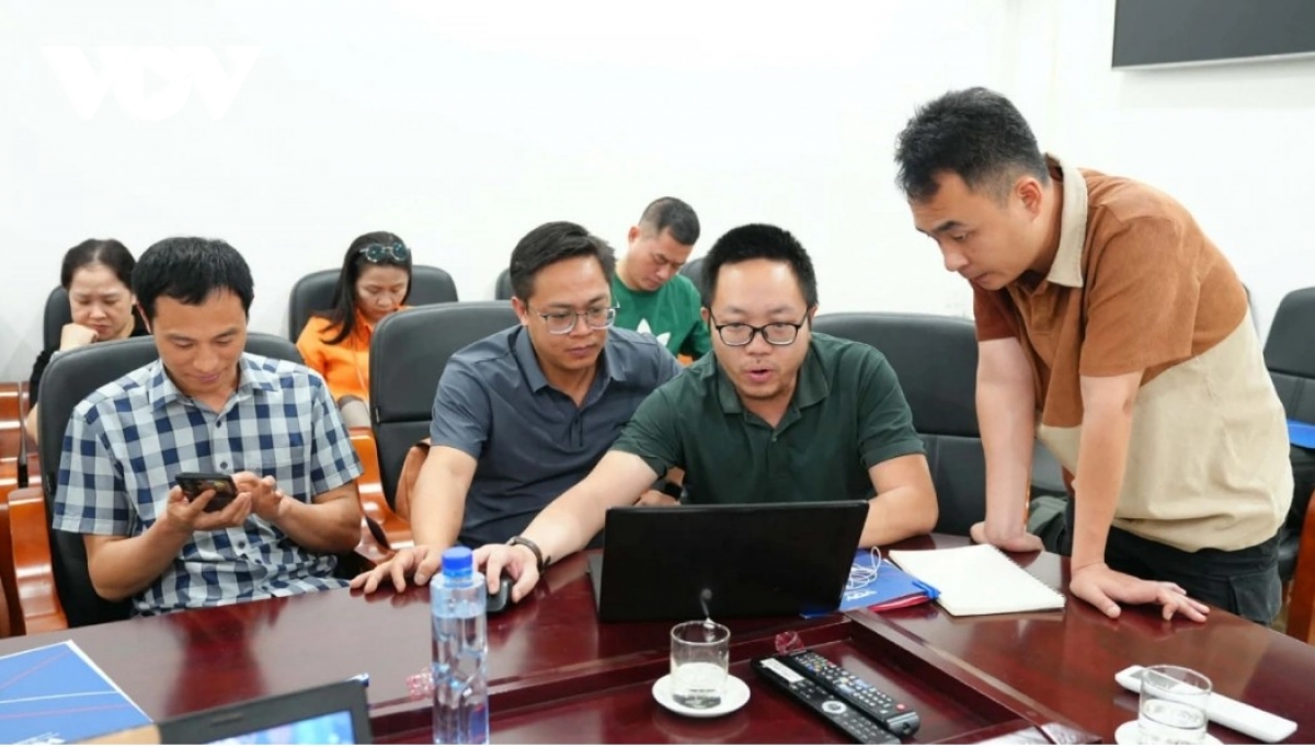 Báo Điện tử TNVN trao đổi nghiệp vụ với VOV Tây Bắc