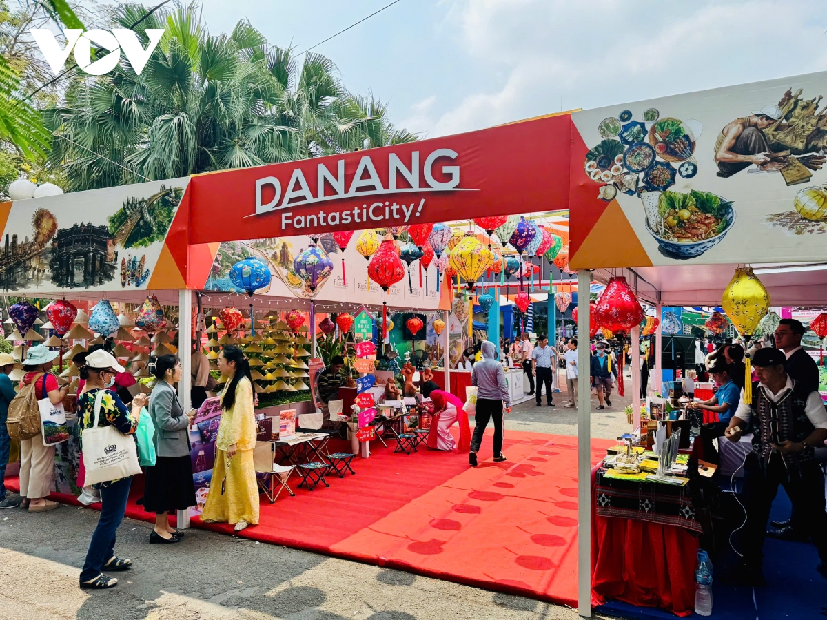 soi dong tuan le van hoa - du lich Da nang tai tp.hcm hinh anh 1