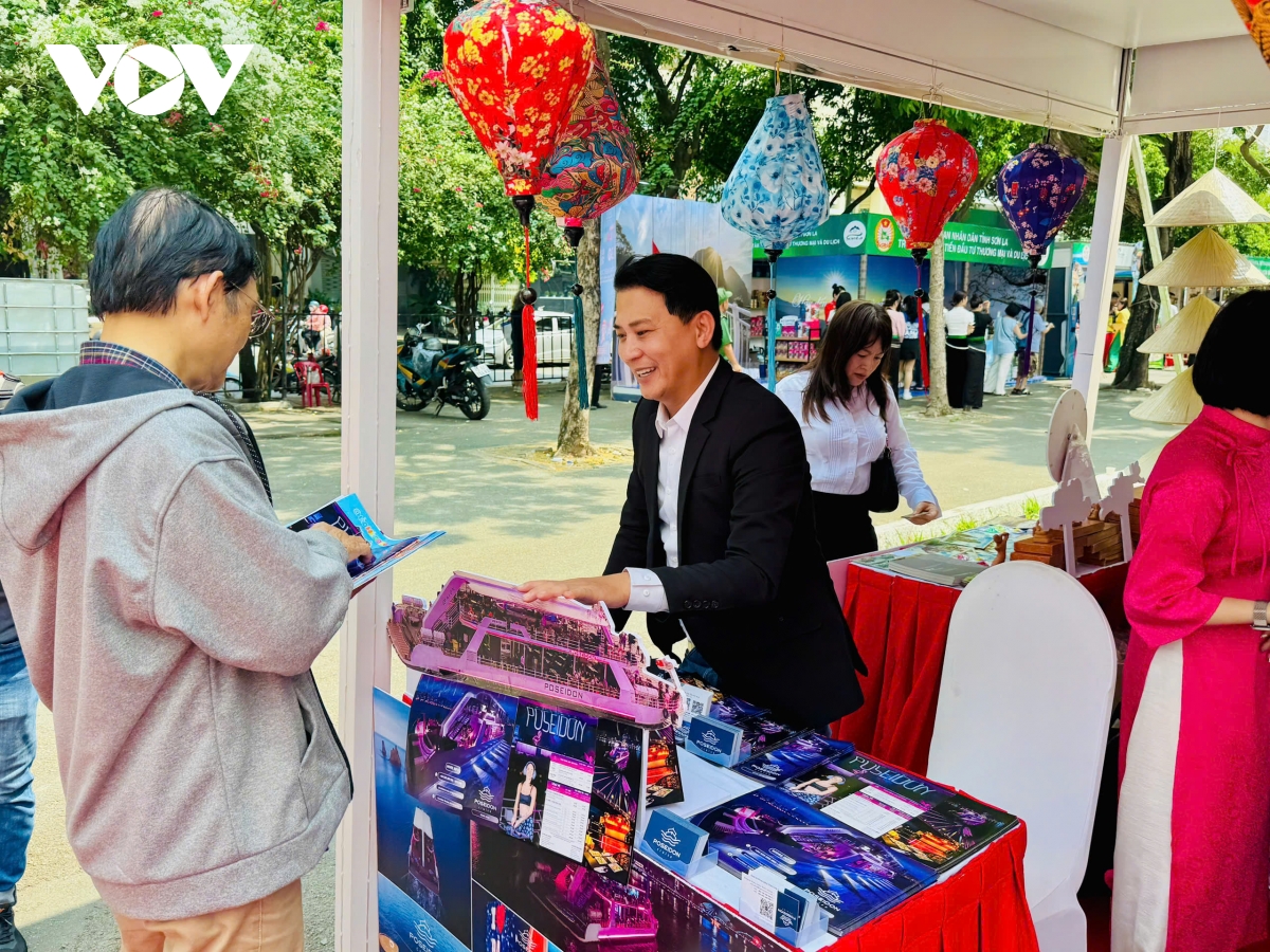 soi dong tuan le van hoa - du lich Da nang tai tp.hcm hinh anh 2