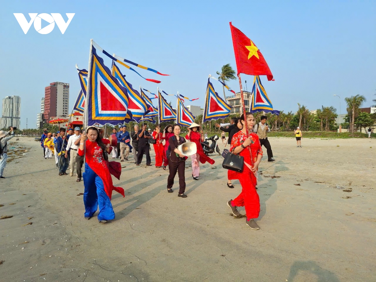 Lễ hội cầu ngư của ngư dân Sơn Trà (Đà Nẵng)