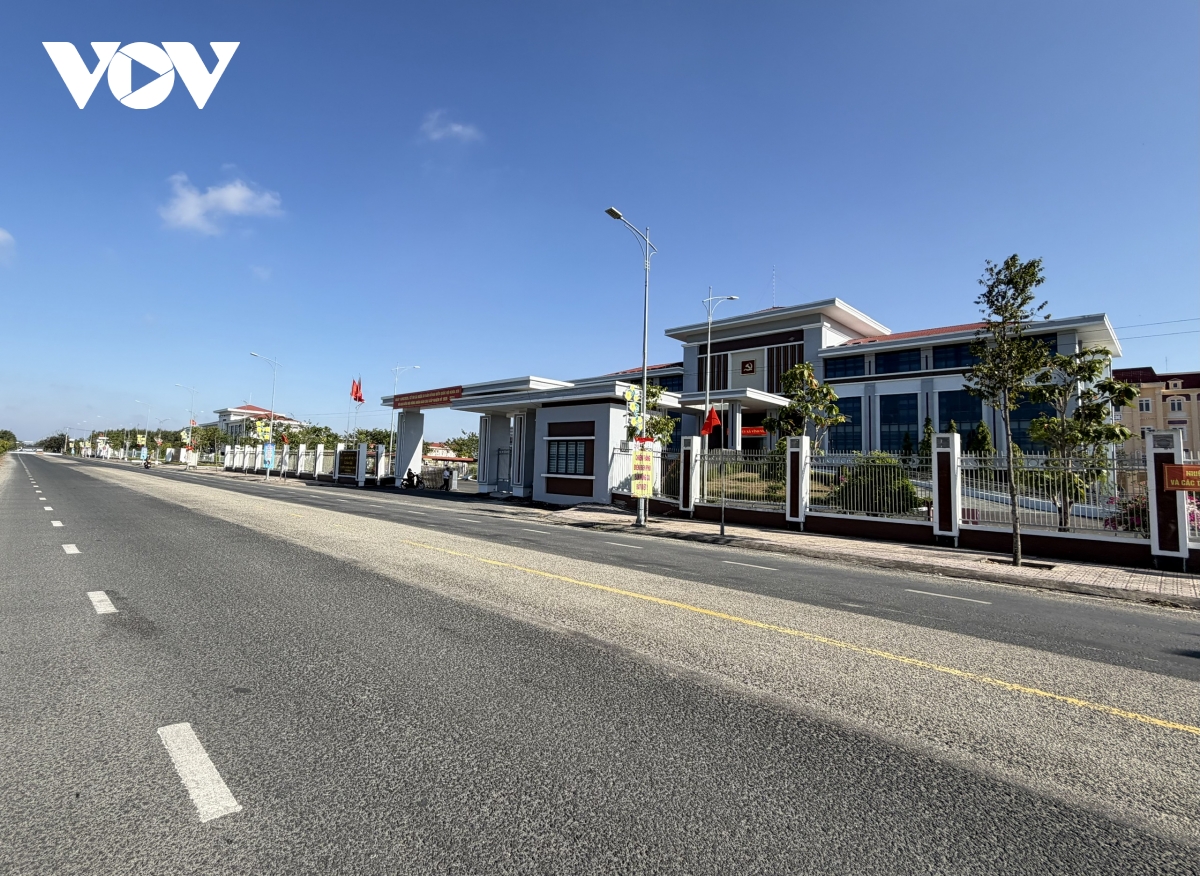 ve tham vinh vien anh hung o can tho hinh anh 4