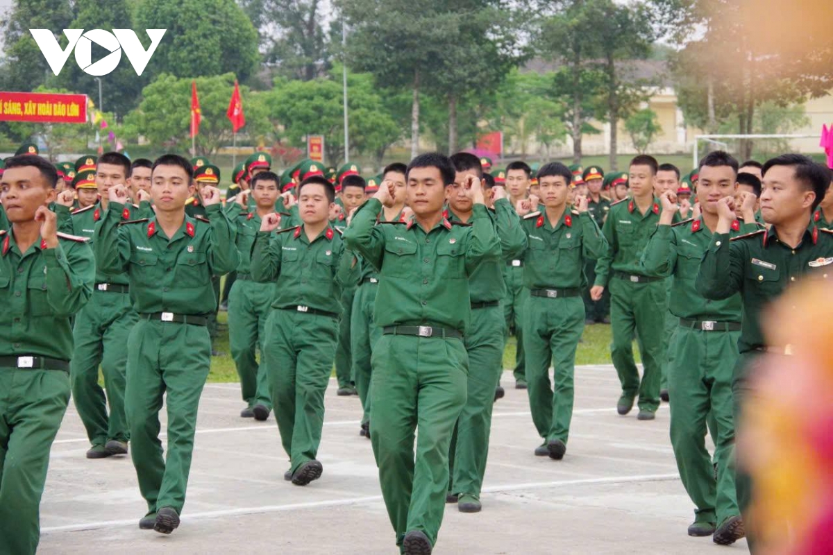 Khí thế thi đua của tuổi trẻ Quân khu 5 trên thao trường