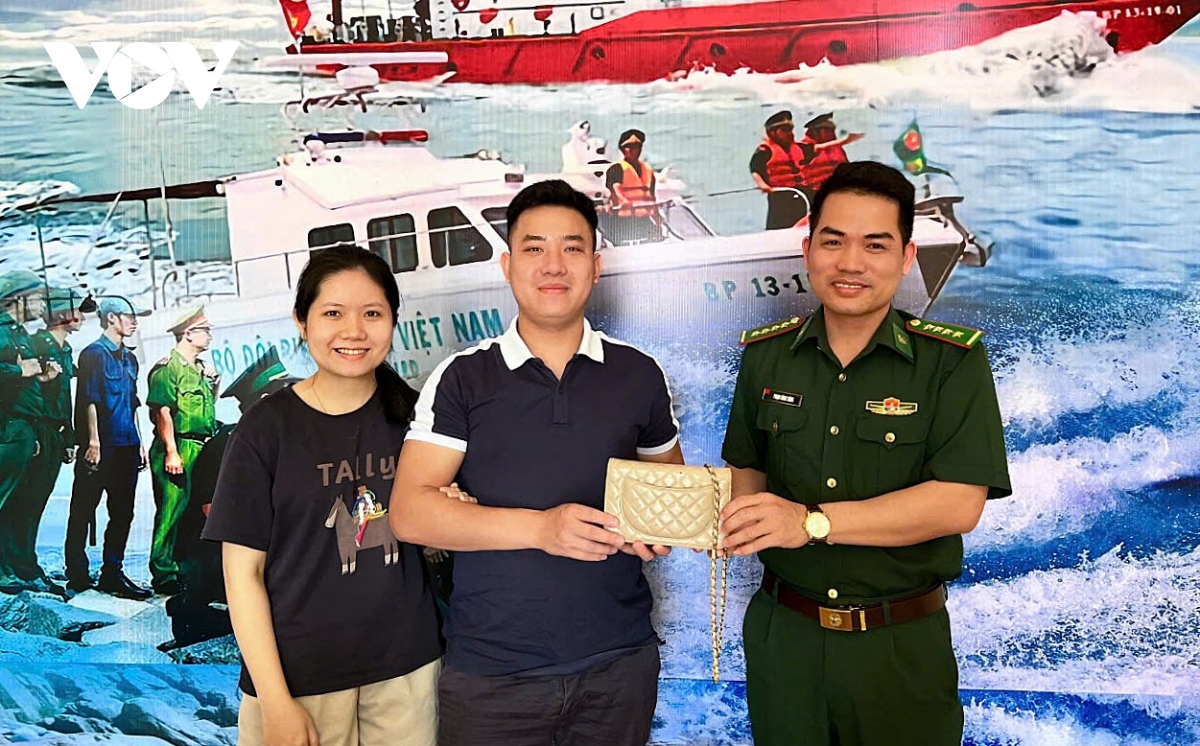 tra lai tai san cho du khach tai festival du lich cua lo 2026 hinh anh 1