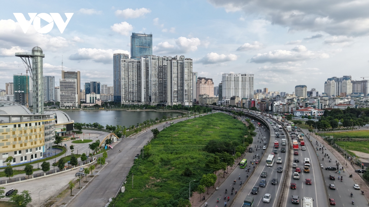 dong xe co noi duoi nhau roi thu do di nghi le 30 4, ap luc giao thong tang cao hinh anh 9