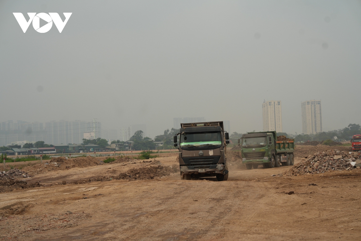 Day nhanh tien do thi cong ho phu Do can di doi voi dam bao ve sinh moi truong hinh anh 10