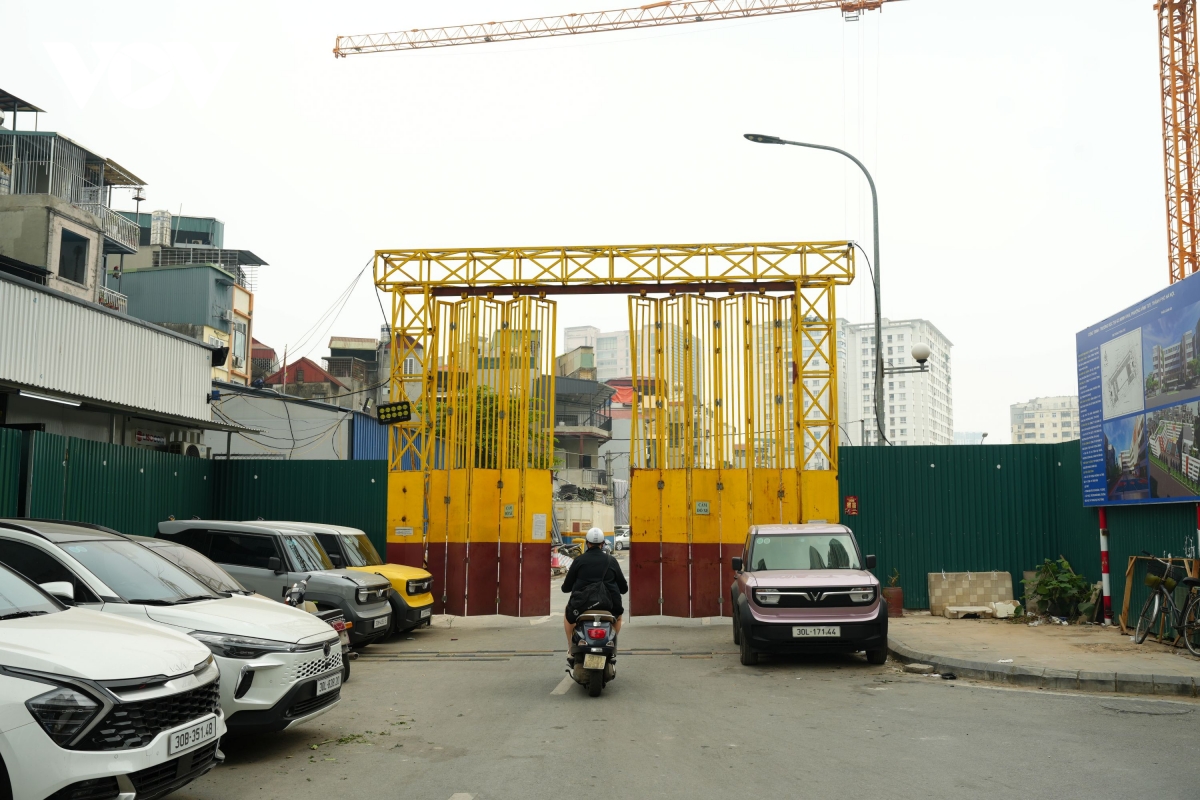 vi sao tuyen duong noi minh khai - lac trung ha noi thong xe ky thuat roi de do hinh anh 12