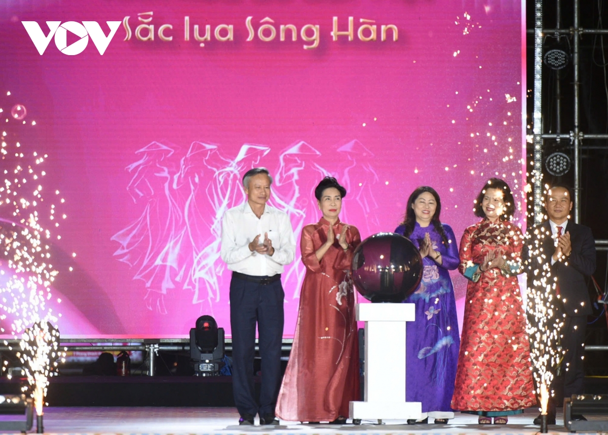 khai mac le hoi Ao dai Da nang 2026 hinh anh 1