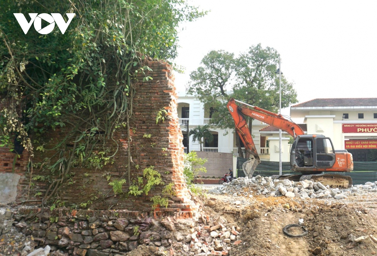 thao do tuong bao khu vuc don mang ca, khoi thong truc giao thong kinh thanh hue hinh anh 3