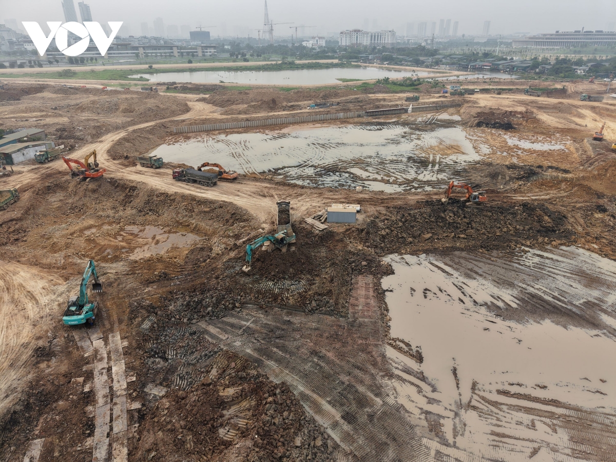 Day nhanh tien do thi cong ho phu Do can di doi voi dam bao ve sinh moi truong hinh anh 7