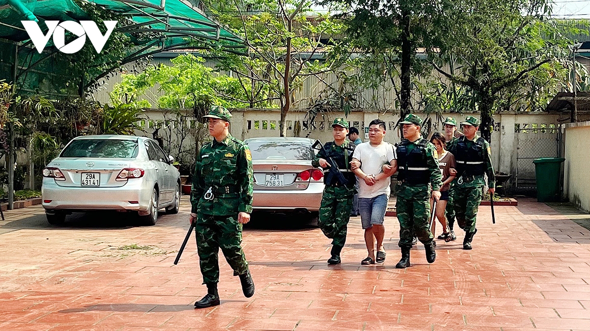 bien phong lao cai pha an ket hon ao ban nguoi that hinh anh 1