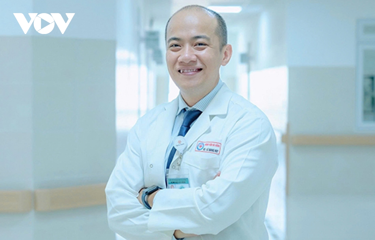 nguoi dan ong o Da nang bi ngung tim dot ngot khi choi pickleball hinh anh 1