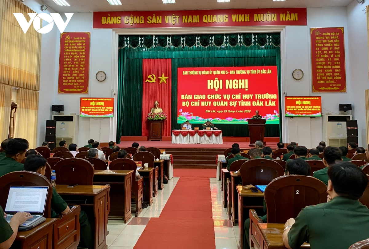 Dai ta nguyen van hoa giu chuc chi huy truong bo chqs tinh Dak lak hinh anh 1