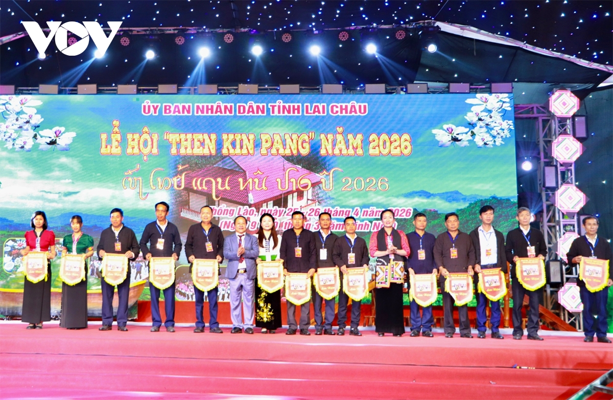 le hoi then kin pang 2026 lan toa di san van hoa dan toc thai o lai chau hinh anh 2