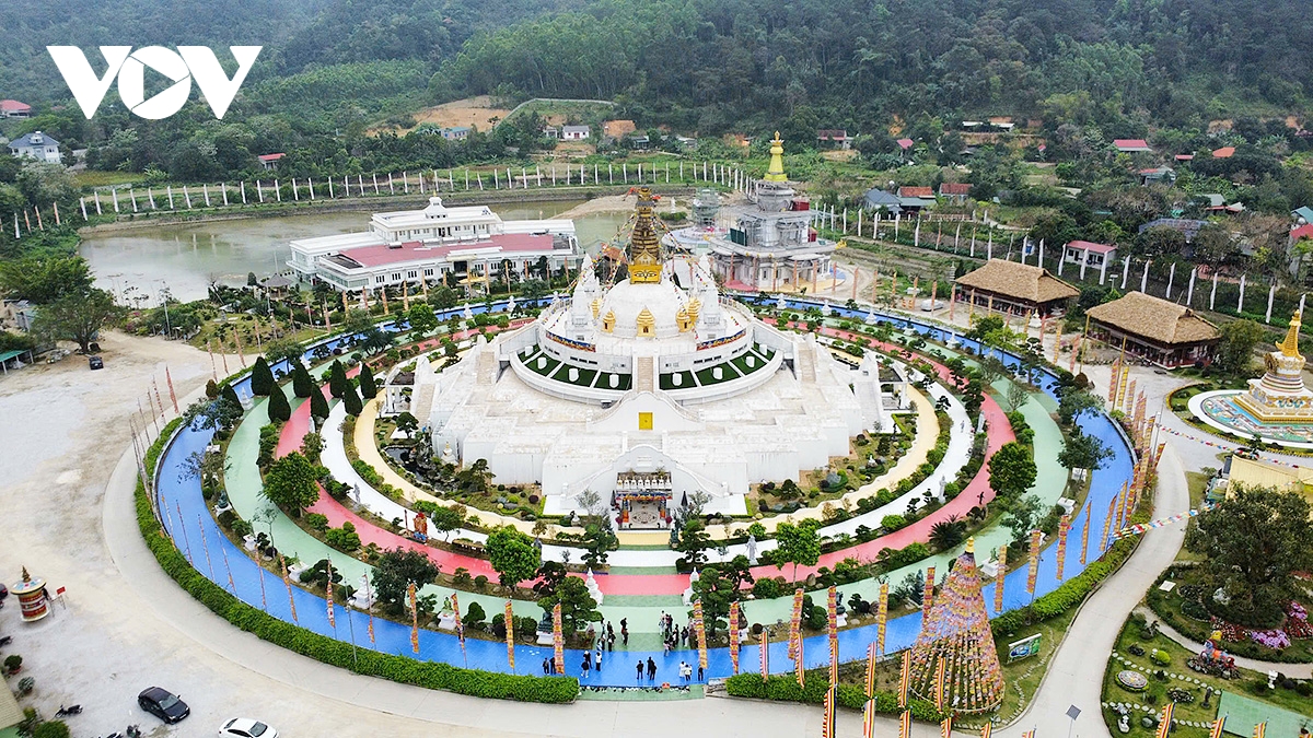 bao thap mandala tay thien tai hien 5 yeu to vu tru trong phat giao kim cuong thua hinh anh 2