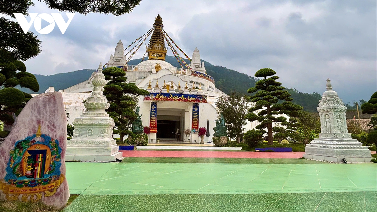 bao thap mandala tay thien tai hien 5 yeu to vu tru trong phat giao kim cuong thua hinh anh 5