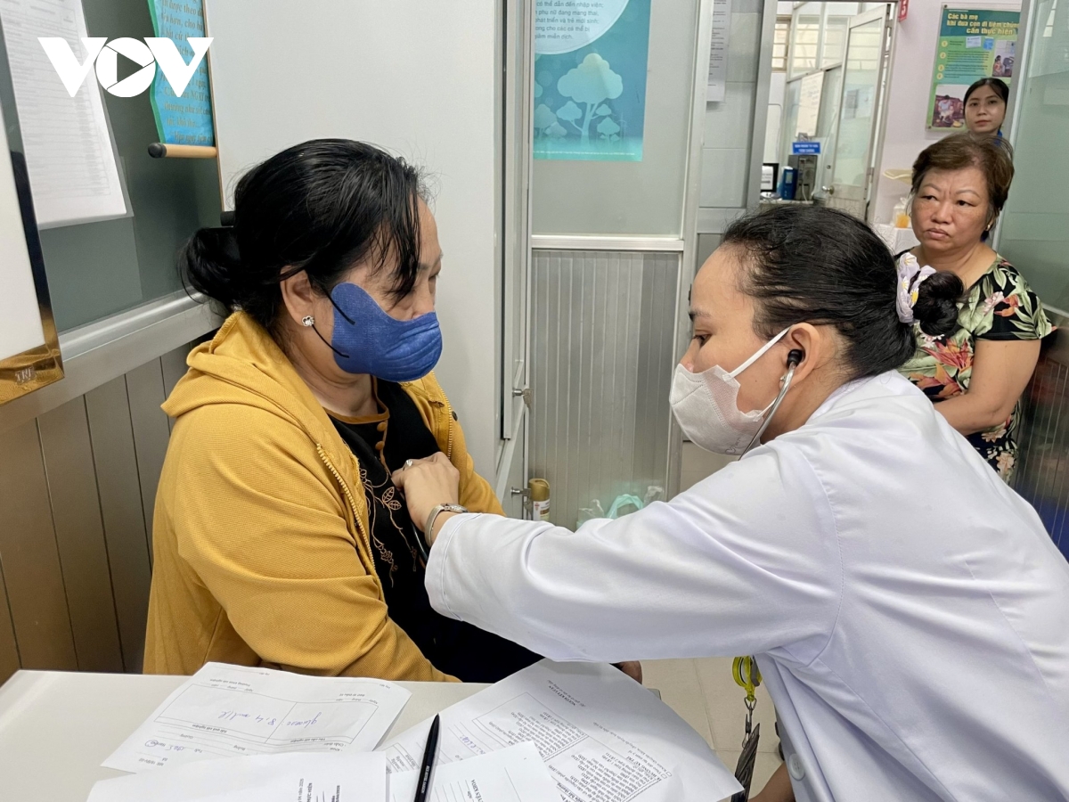 tp.hcm trien khai dong loat hoat dong ngay suc khoe toan dan hinh anh 4