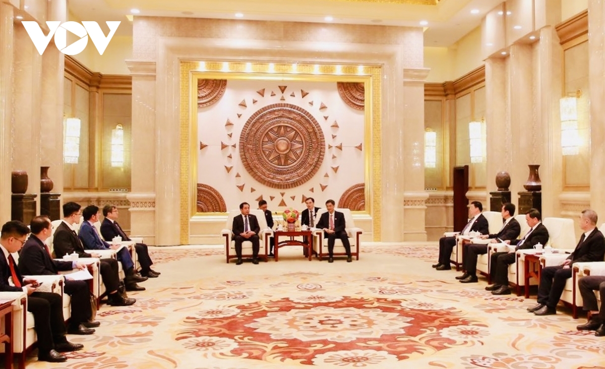 bi thu thanh uy ha noi hoi kien bi thu khu uy khu tu tri dan toc choang quang tay hinh anh 1