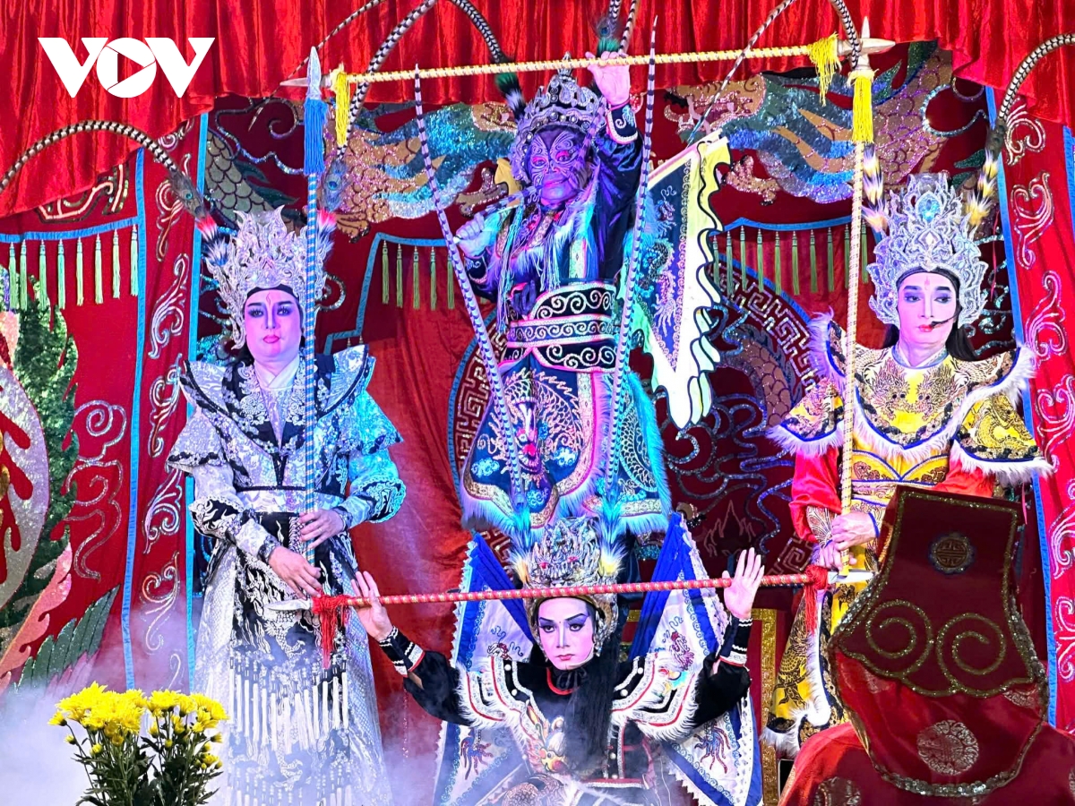 le hoi cau ngu lang bien Dong tac, noi gui gam uoc nguyen troi yen bien lang hinh anh 5