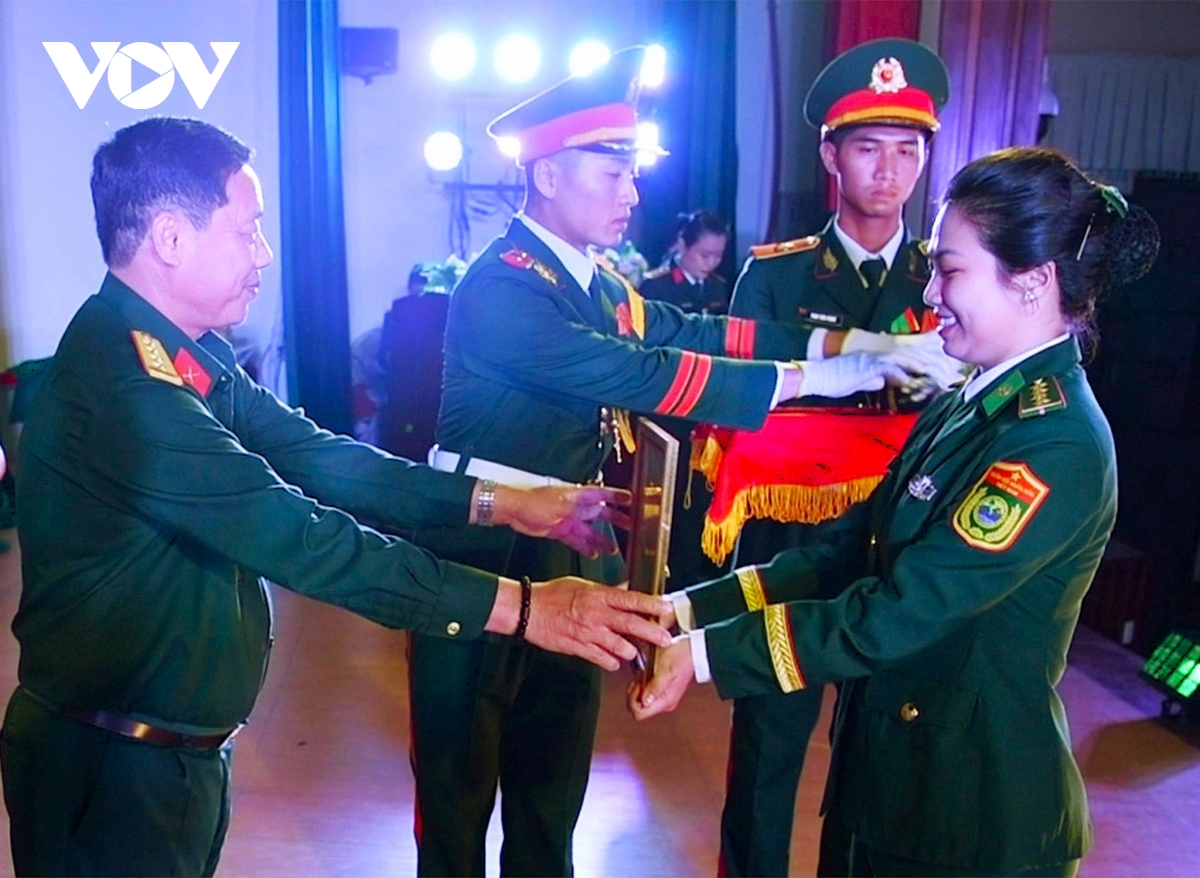 khi the thi dua cua tuoi tre quan khu 5 tren thao truong hinh anh 3