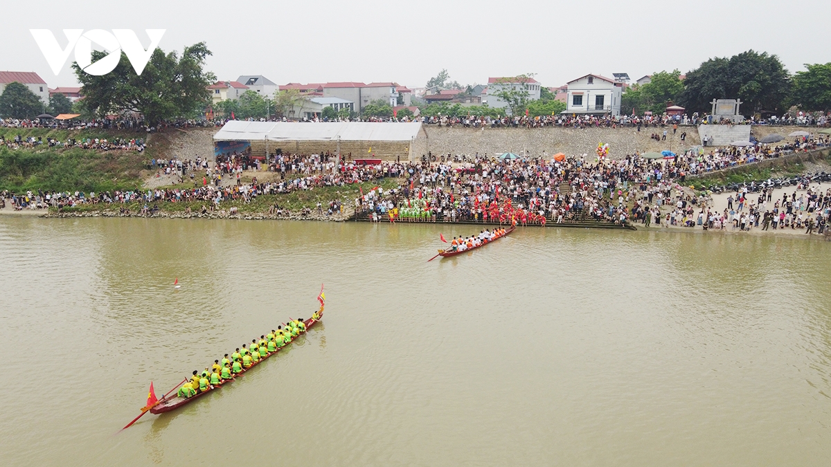 soi dong cuoc thi boi chai tai le hoi chien thang nhu nguyet 2026 hinh anh 1