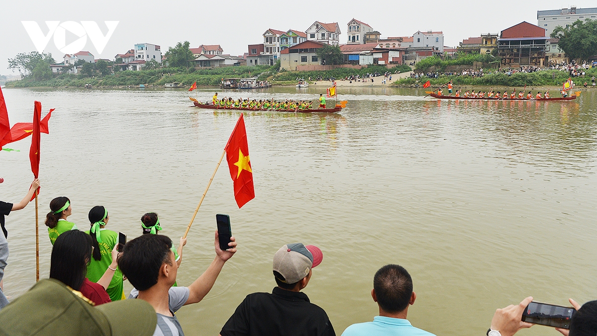 soi dong cuoc thi boi chai tai le hoi chien thang nhu nguyet 2026 hinh anh 11