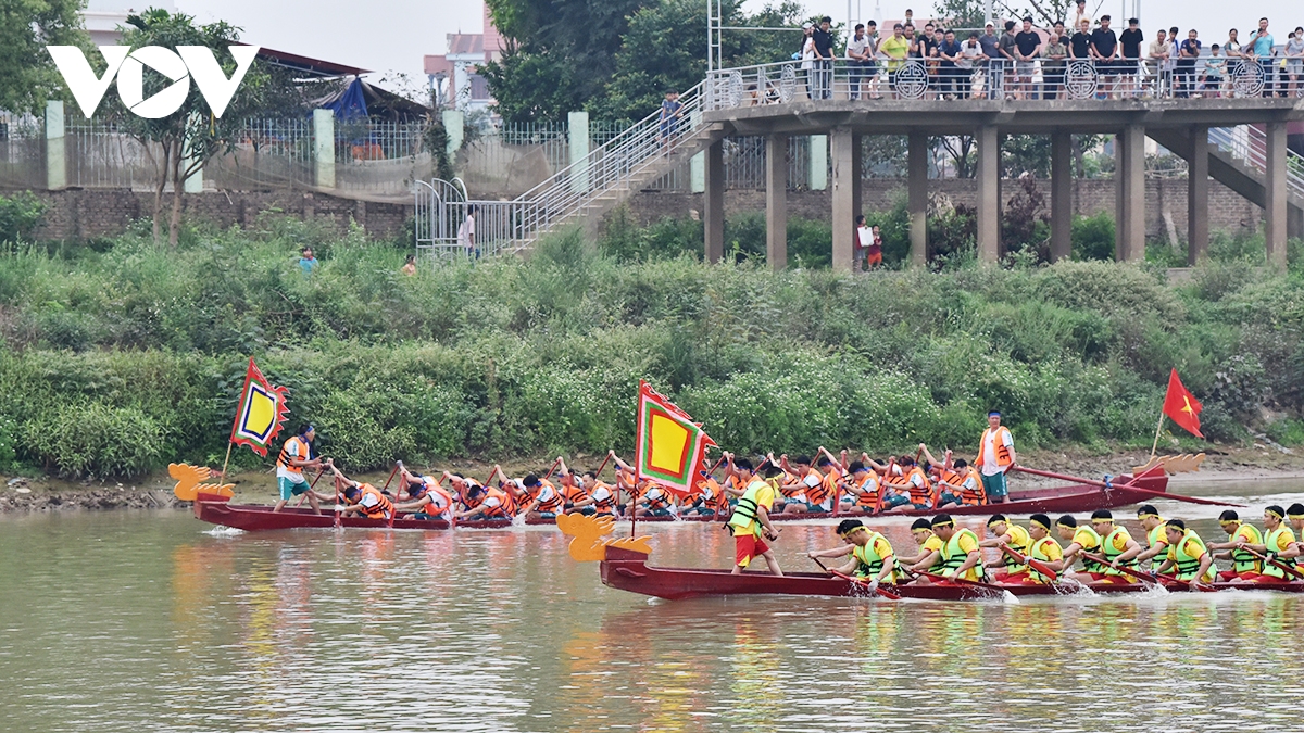 soi dong cuoc thi boi chai tai le hoi chien thang nhu nguyet 2026 hinh anh 14