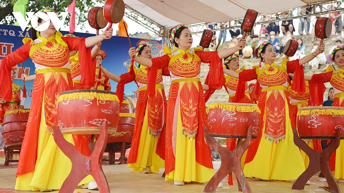 soi dong cuoc thi boi chai tai le hoi chien thang nhu nguyet 2026 hinh anh 4