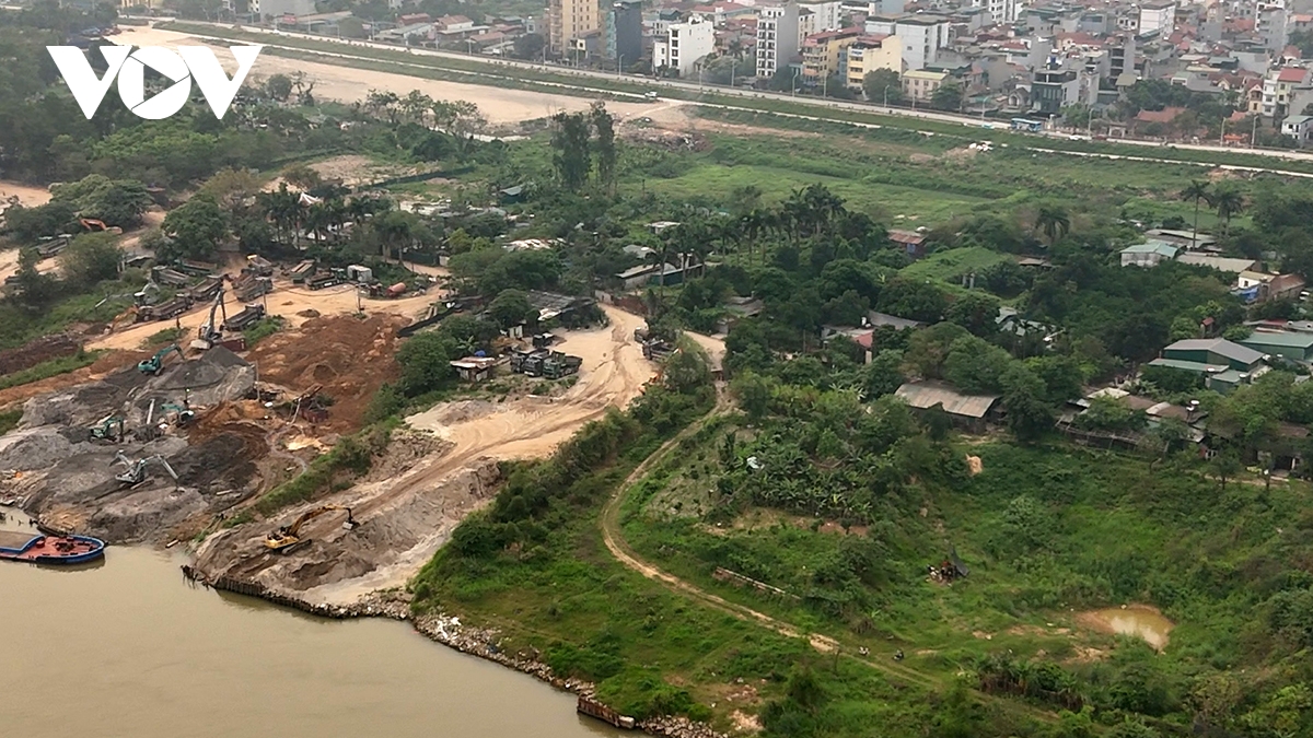 hien trang khu dat 20ha xay cong vien dau tien tai truc Dai lo canh quan song hong hinh anh 4