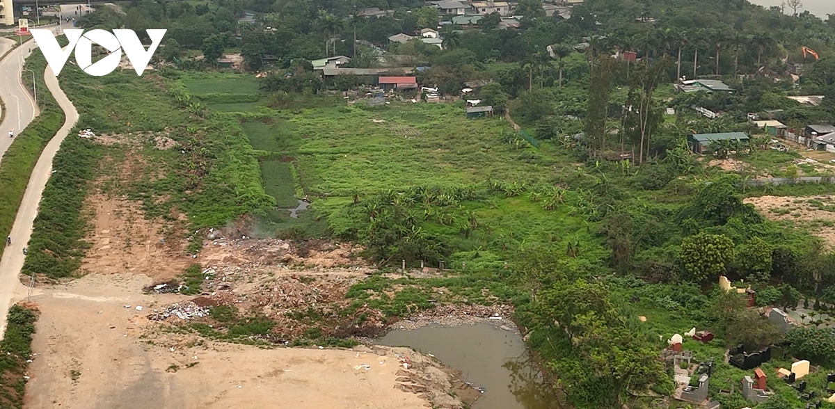 hien trang khu dat 20ha xay cong vien dau tien tai truc Dai lo canh quan song hong hinh anh 9