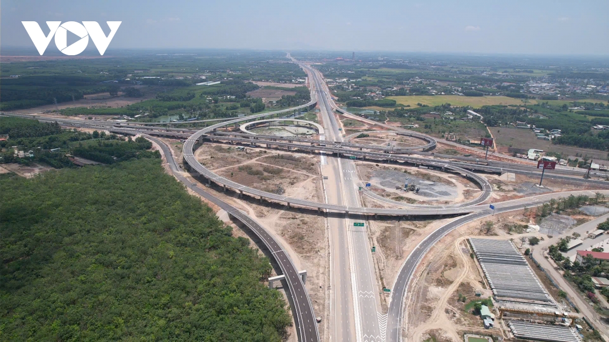 Dong nai chuan bi khai thac tam 37km cao toc bien hoa - vung tau truoc 30 4 hinh anh 1