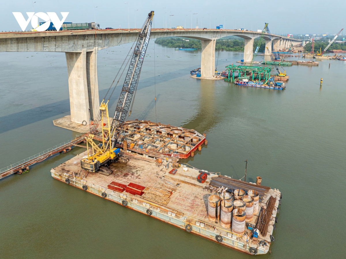 hoi ha tren cong truong cau long thanh 2, giai cuu cao toc tp.hcm - long thanh hinh anh 15