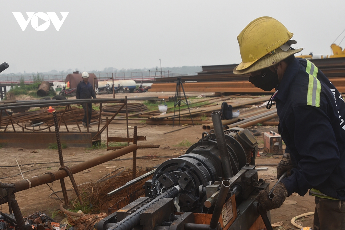 cau ngoc hoi tang toc thi cong truoc ap luc gia nhien lieu va vat lieu tang cao hinh anh 10