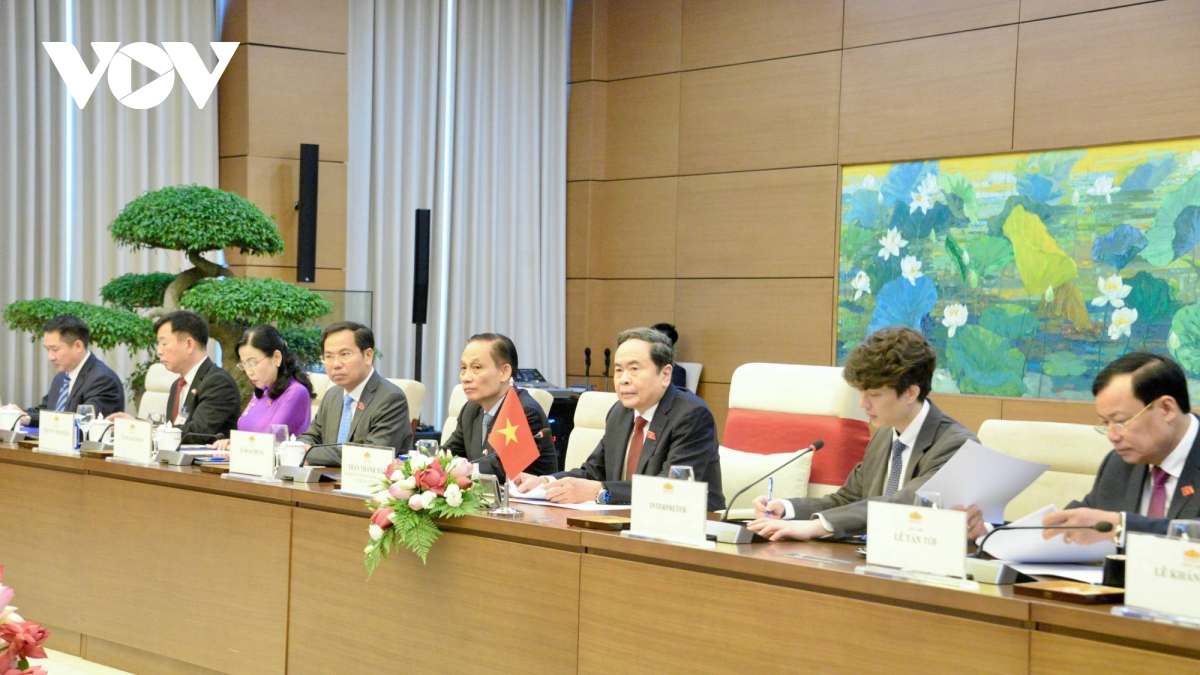 chu tich quoc hoi tran thanh man hoi kien tong thong han quoc lee jae myung hinh anh 7