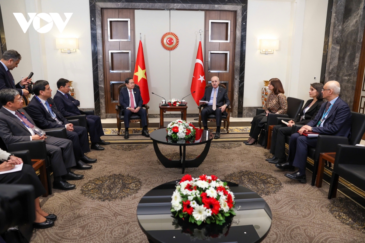 chu tich quoc hoi tran thanh man hoi kien chu tich quoc hoi tho nhi ky hinh anh 4