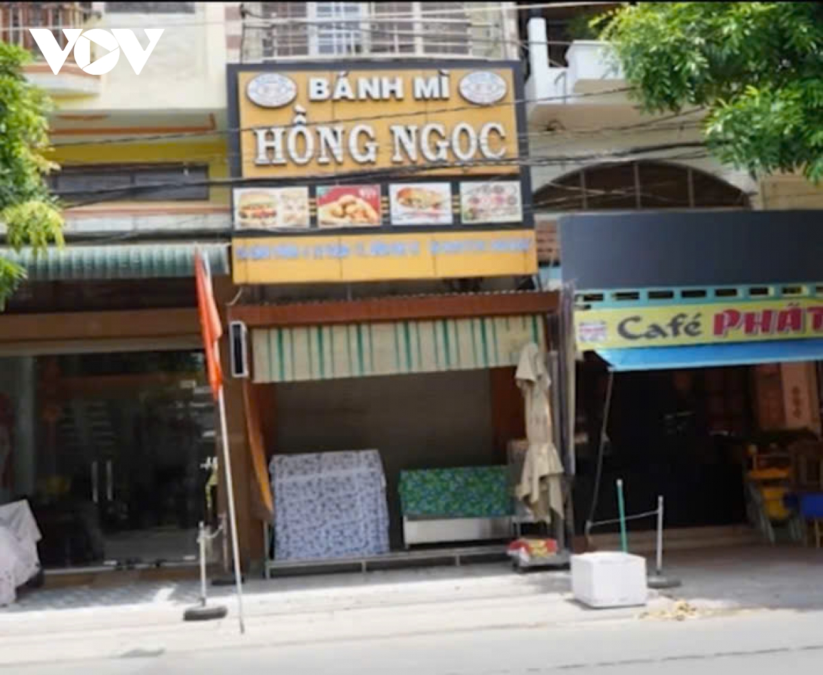 xu phat 90 trieu dong, dinh chi hoat dong co so san xuat banh mi gay ngo doc hinh anh 2