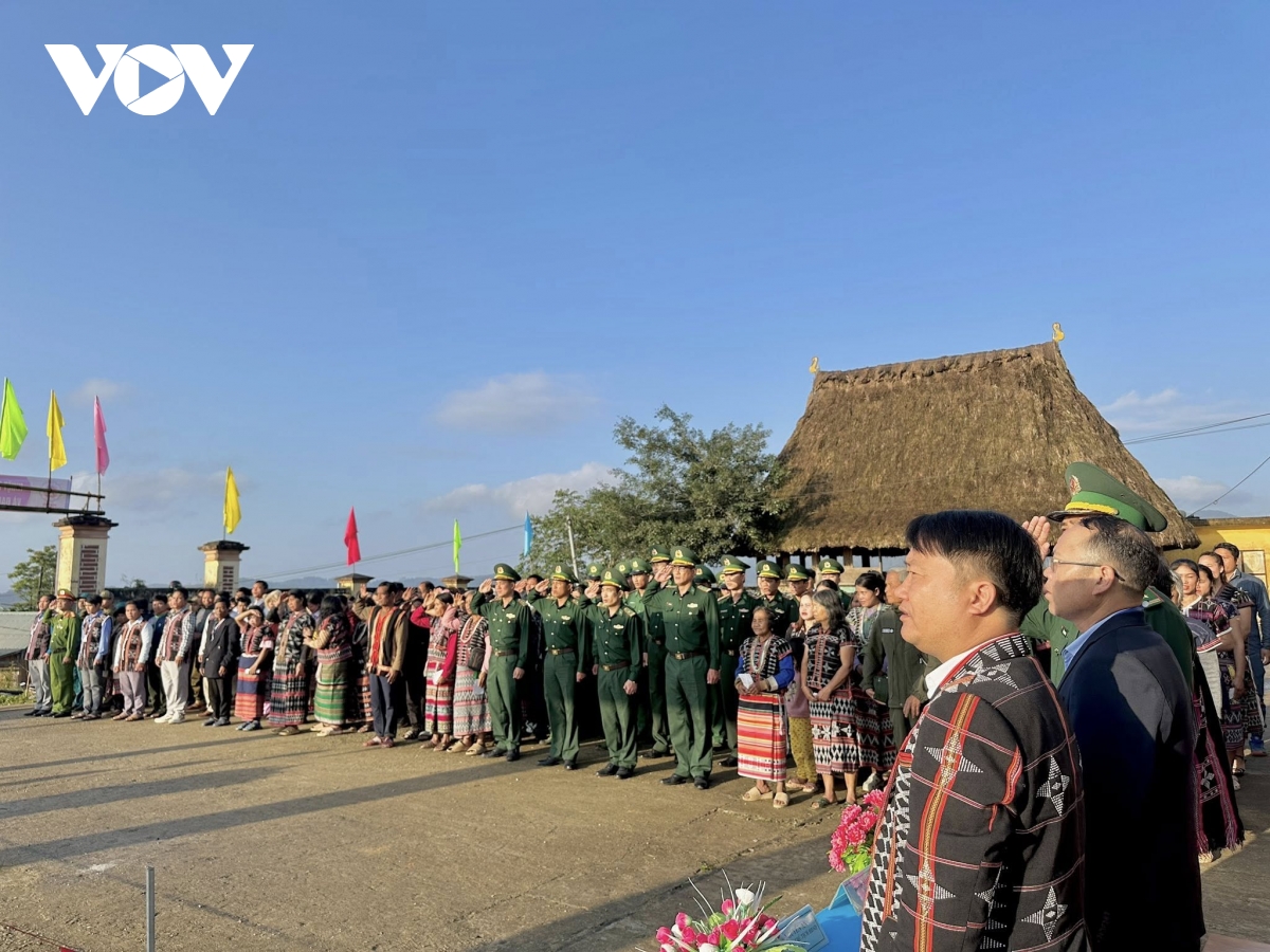 ket nghia dong bang - mien nui cach Da nang keo cac vung lai gan nhau hinh anh 6