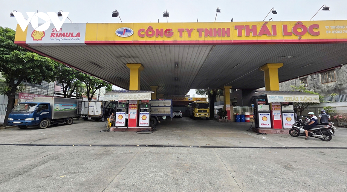 giam thue xang dau ve 0 - don bay binh on gia xang dau hinh anh 2