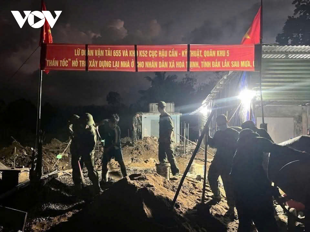 ky niem 80 nam ngay truyen thong llvt quan khu 5 tiep noi hao khi ba to hinh anh 8