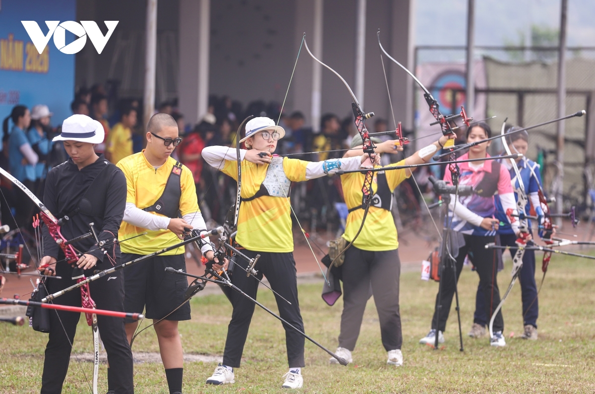 gan 200 vDv tranh giai vo dich cung thu xuat sac quoc gia 2026 hinh anh 6