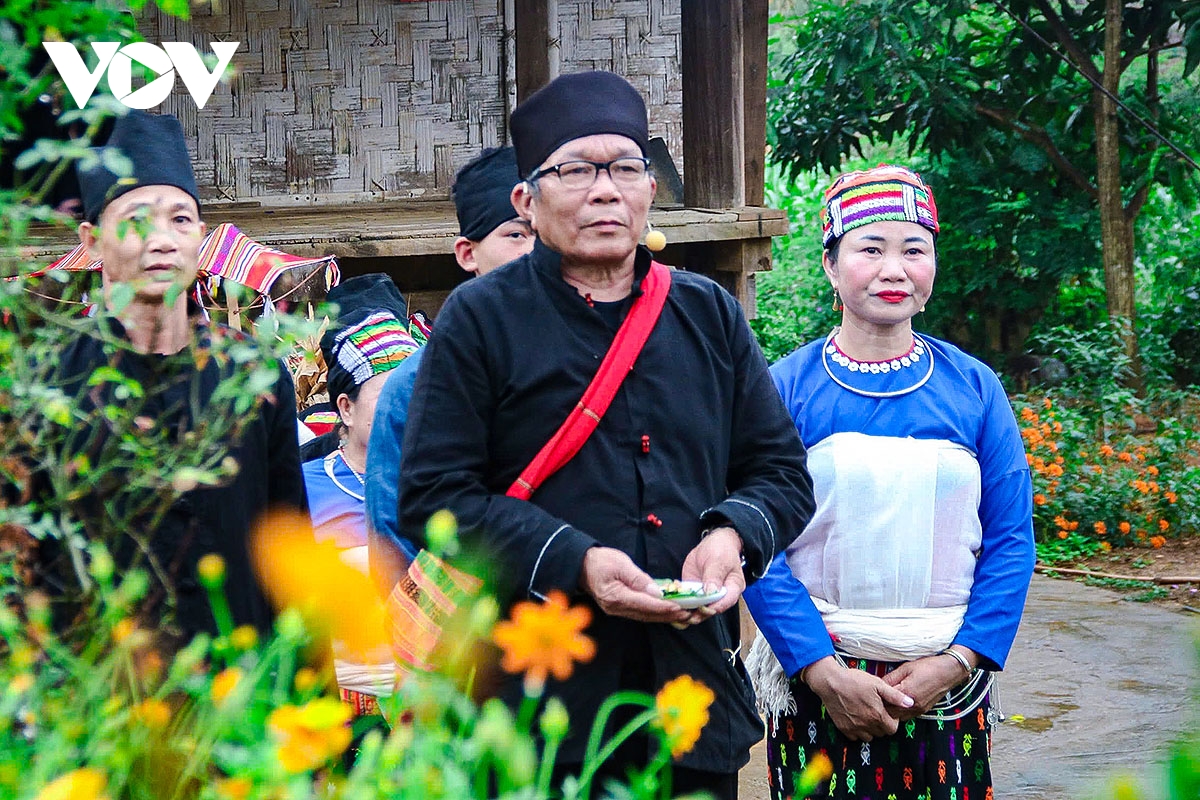 Doc dao tuc cuoi hai lan cua nguoi dan toc thai xu thanh hinh anh 9